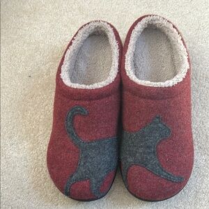 Cozy Red Cat Slippers